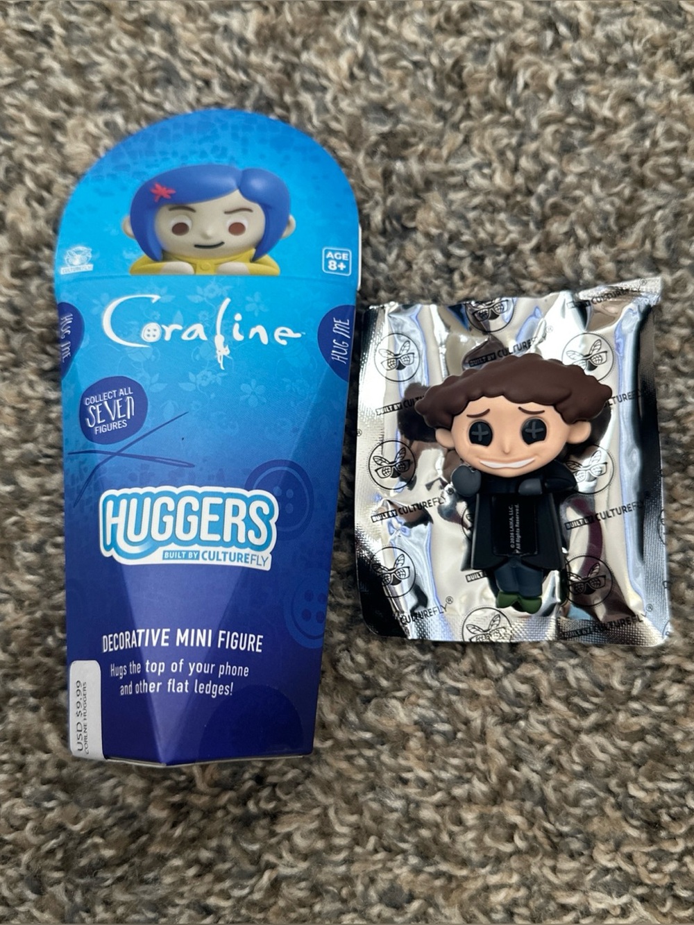 Culturefly Coraline Hugger Decorative Mini Mystery Figure (Other Wybie Version)